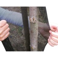 Samosvorná ochrana stromčekov