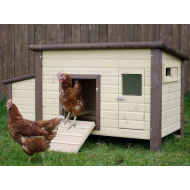 Zateplený vyhrievaný kurník pre sliepky 